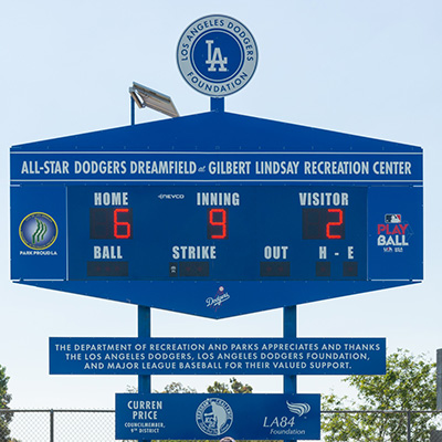 dodgers dreamfield scoreboard